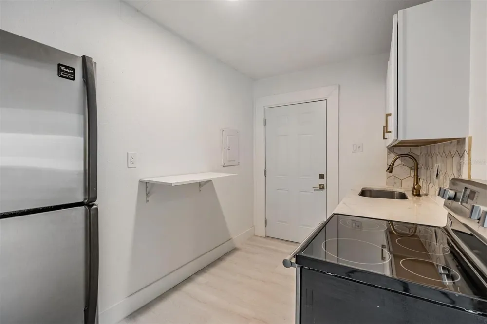14060 MIRAMAR AVENUE St Petersburg, FL 33708