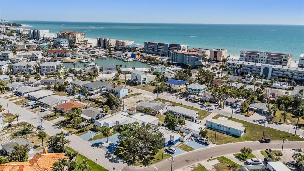 14060 MIRAMAR AVENUE St Petersburg, FL 33708