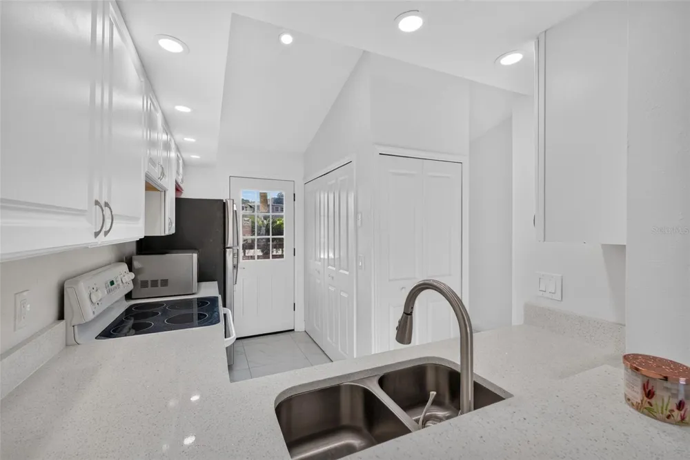 3128 SANDY SHORE LANE Kissimmee, FL 34743