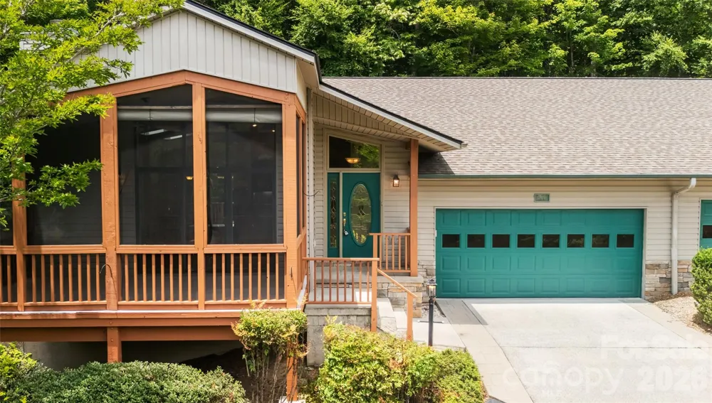 51 Duya Court Brevard, NC 28712