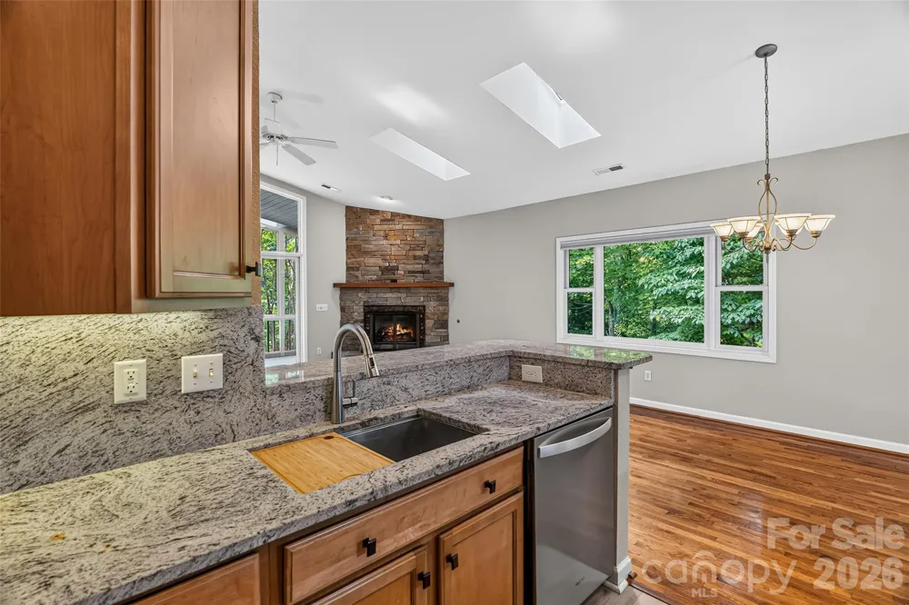 51 Duya Court Brevard, NC 28712