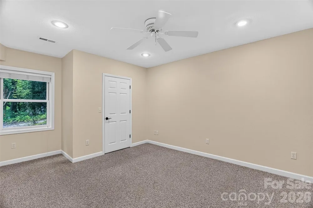 51 Duya Court Brevard, NC 28712