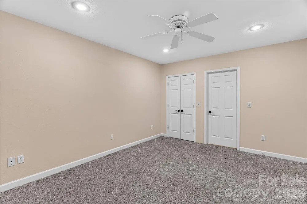 51 Duya Court Brevard, NC 28712
