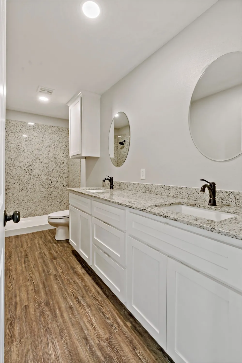 23 PR 43794 Paris, TX 75462