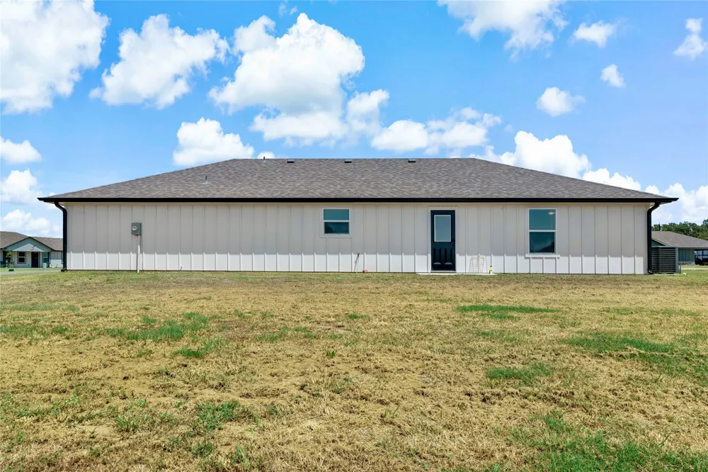 23 PR 43794 Paris, TX 75462