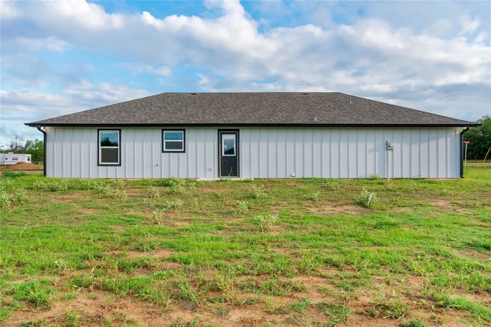23 PR 43794 Paris, TX 75462