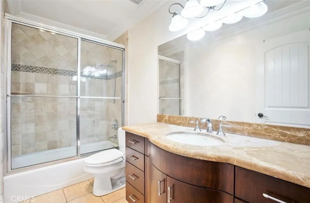 5954 Wilkinson Avenue Valley Village, CA 91607