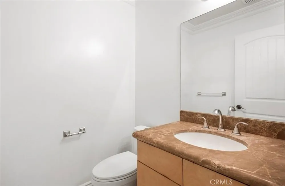 5954 Wilkinson Avenue Valley Village, CA 91607