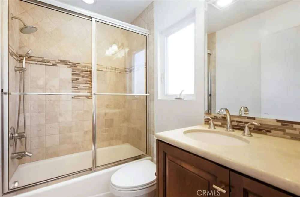 5954 Wilkinson Avenue Valley Village, CA 91607