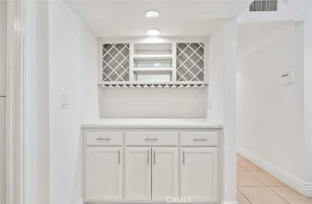 5954 Wilkinson Avenue Valley Village, CA 91607