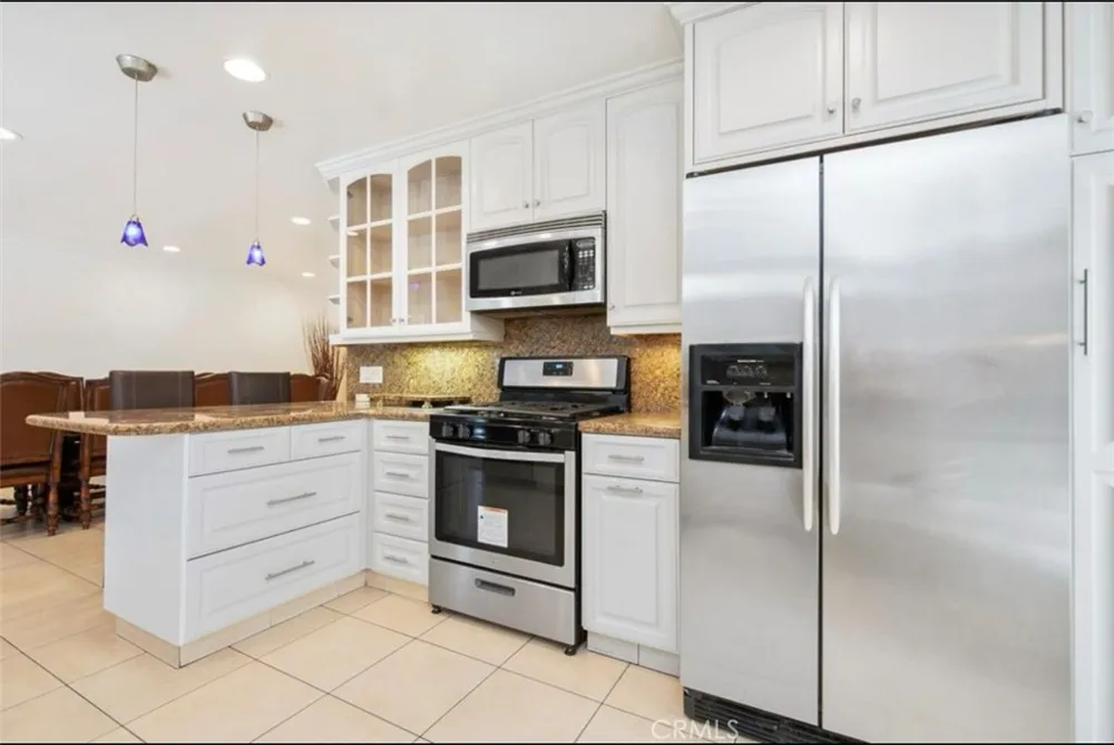5954 Wilkinson Avenue Valley Village, CA 91607
