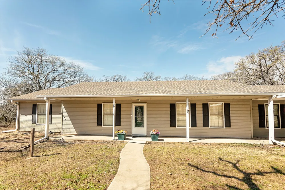 151 Country Club Drive Nocona, TX 76255