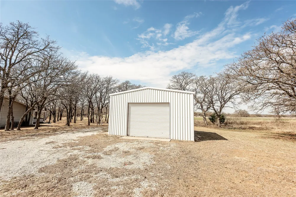 151 Country Club Drive Nocona, TX 76255