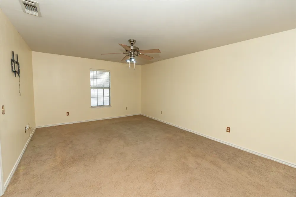 151 Country Club Drive Nocona, TX 76255