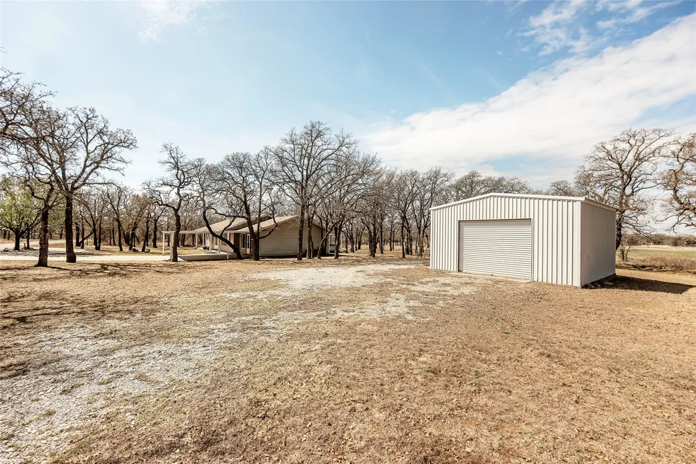 151 Country Club Drive Nocona, TX 76255