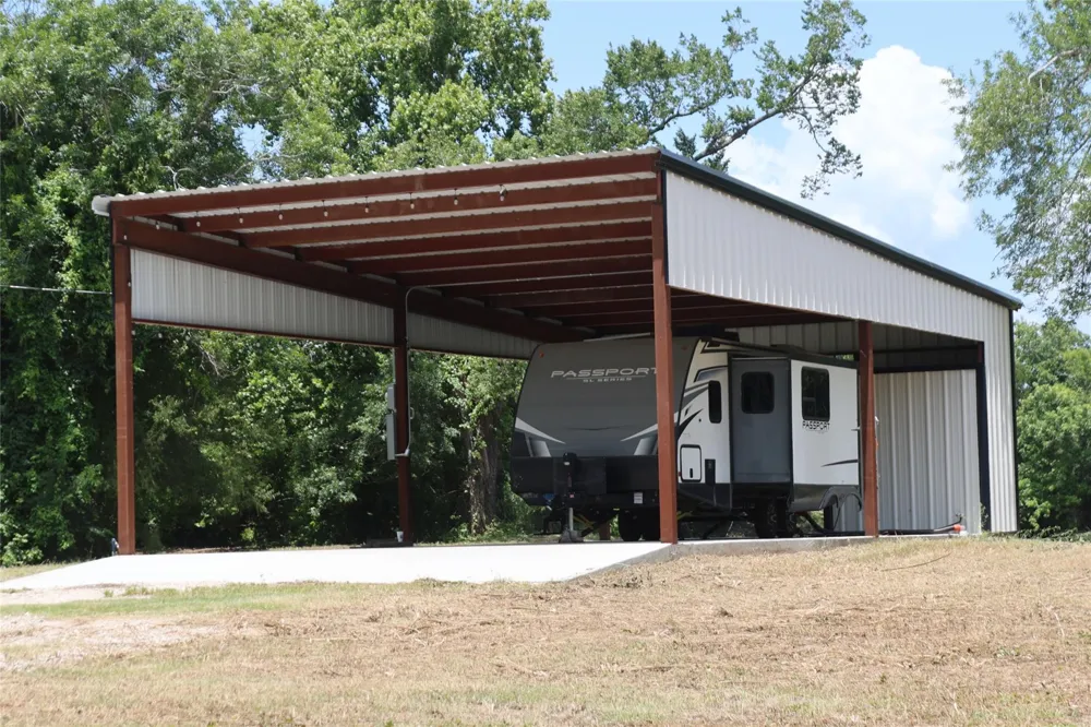 17673 River Road Midway, TX 75852