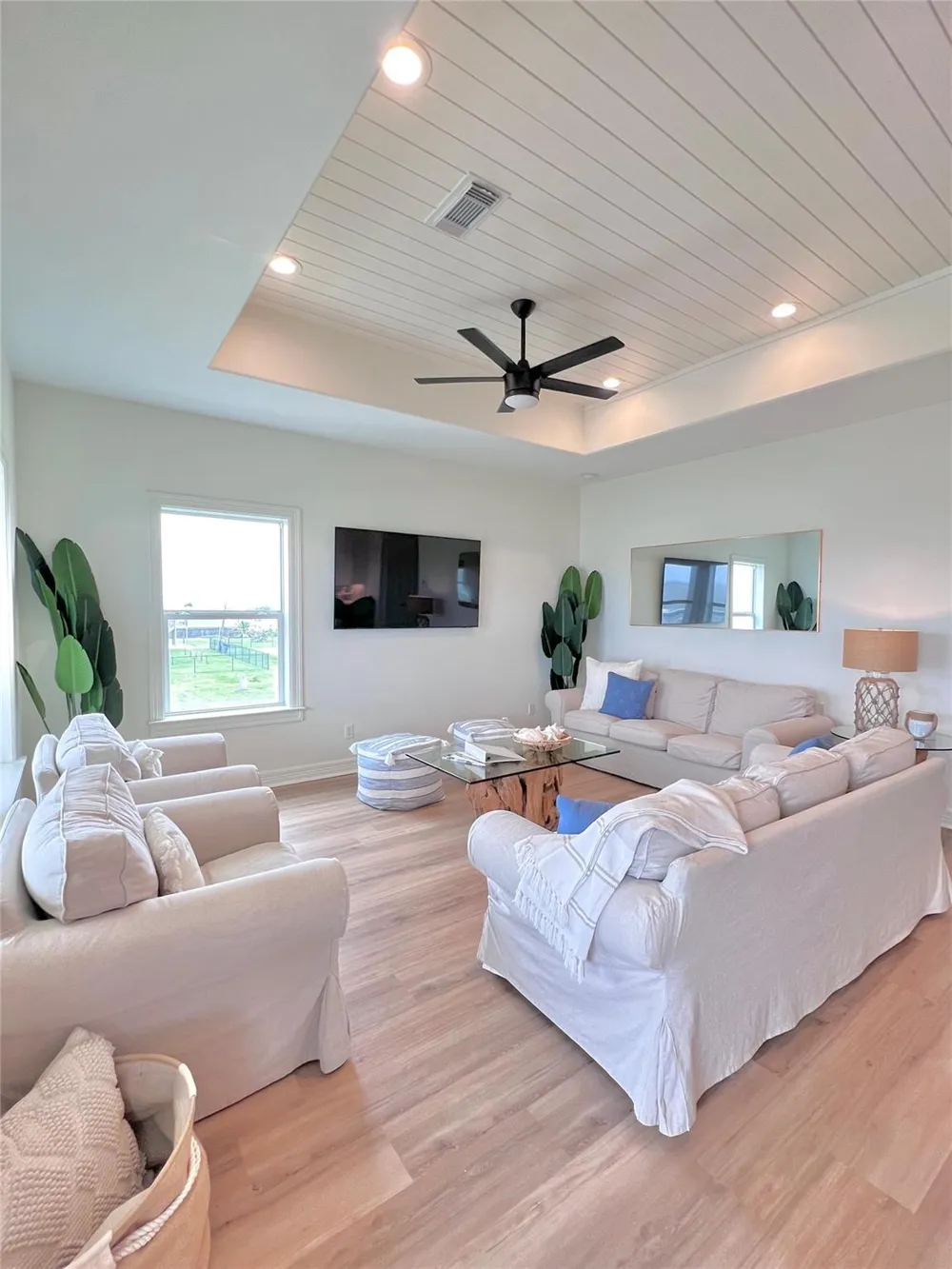 1222 Galveston Ave Port Bolivar, TX 77650