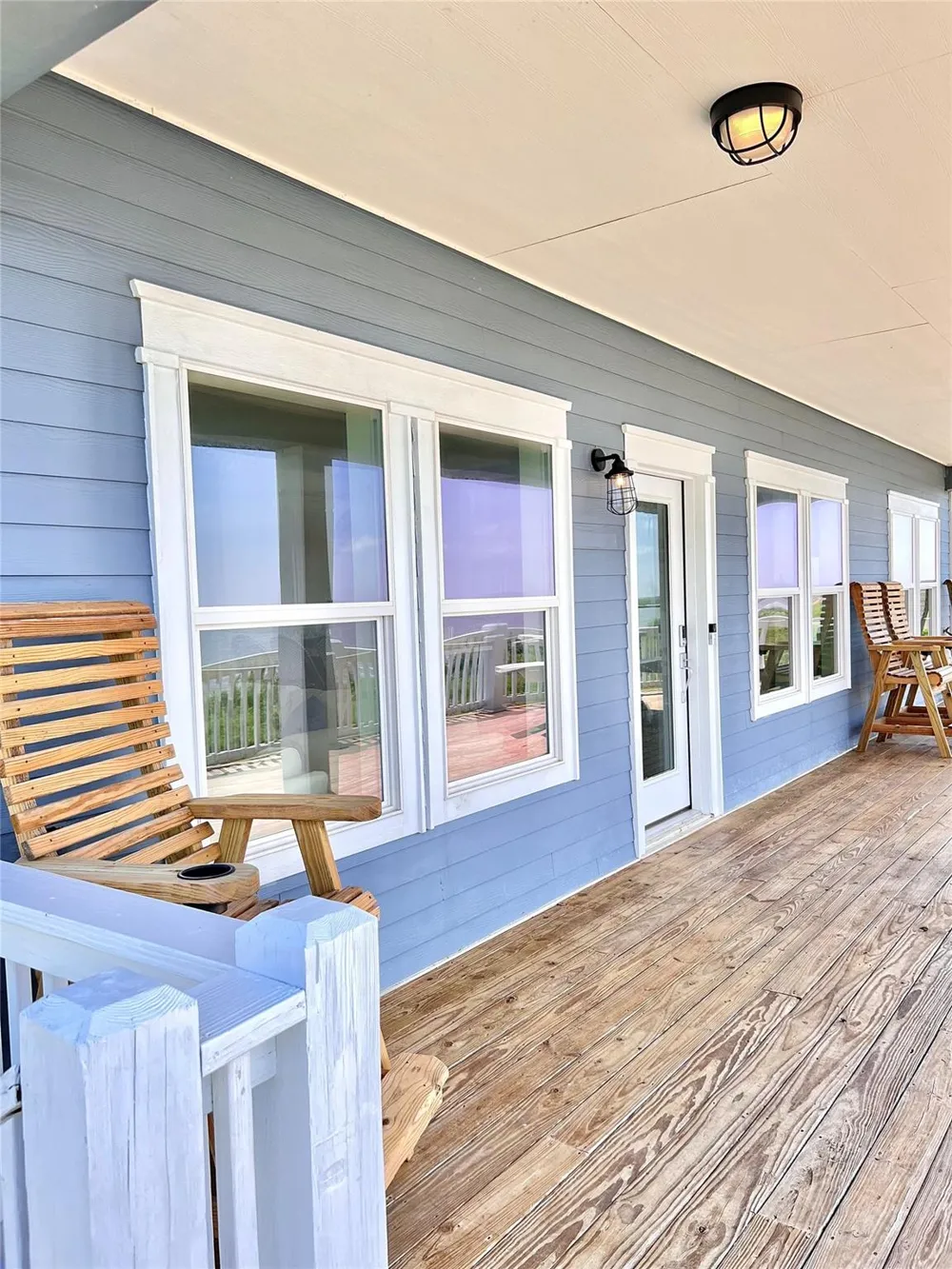 1222 Galveston Ave Port Bolivar, TX 77650