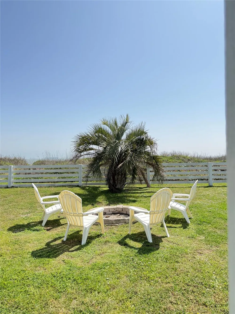 1222 Galveston Ave Port Bolivar, TX 77650