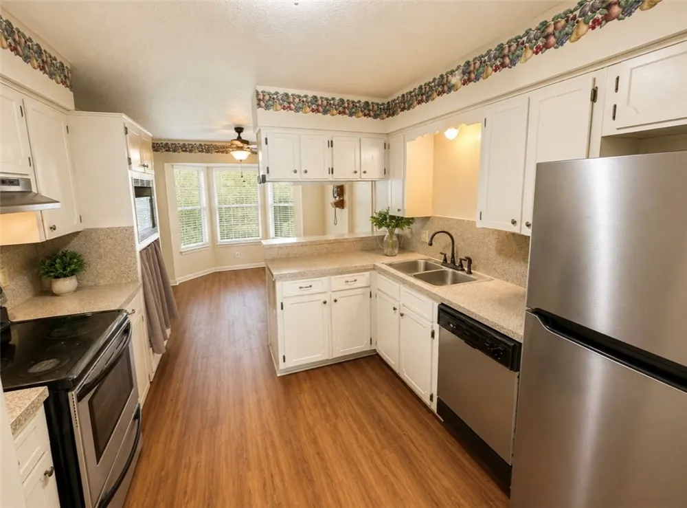 503 E Ailsie Avenue Kingsville, TX 78363