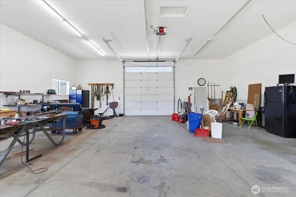 44495 SR 174 Grand Coulee, WA 99133