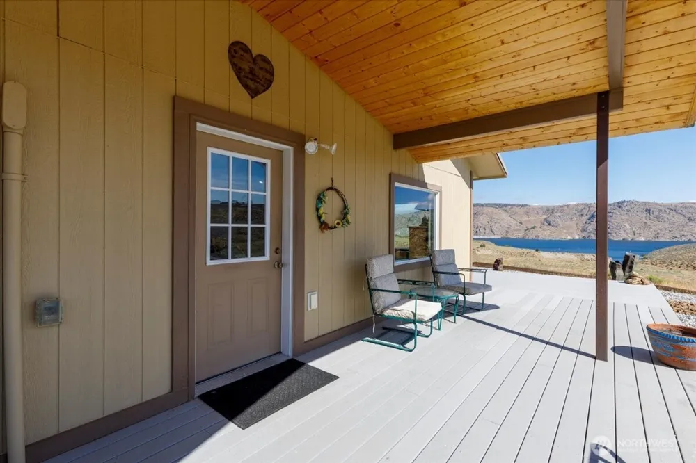 44495 SR 174 Grand Coulee, WA 99133