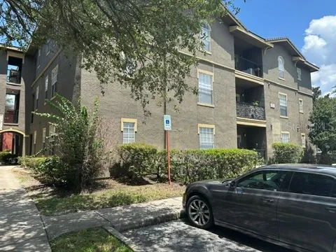 102 VISTA VERDI CIRCLE #124