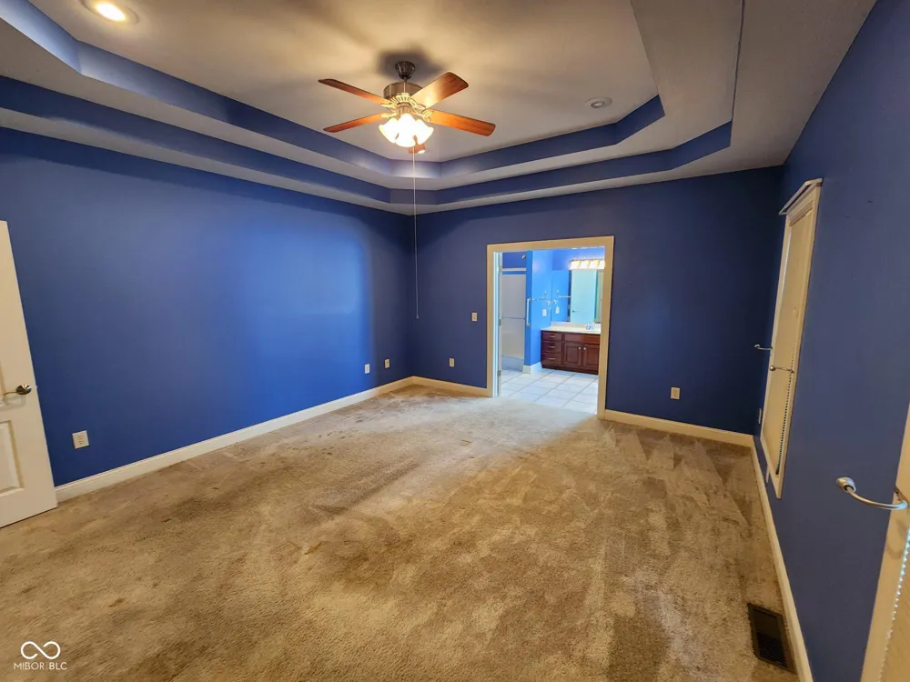 919 Buena Vista Drive Brownstown, IN 47220