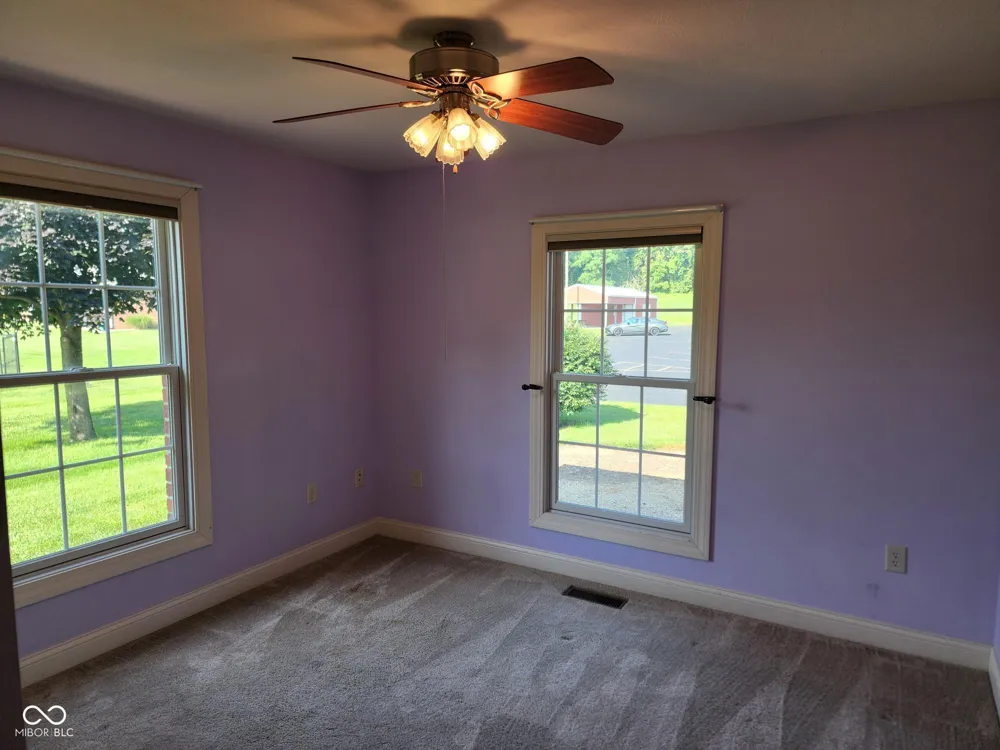 919 Buena Vista Drive Brownstown, IN 47220