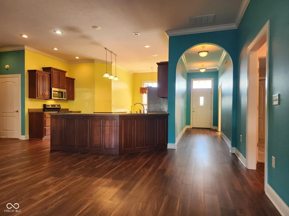 919 Buena Vista Drive Brownstown, IN 47220