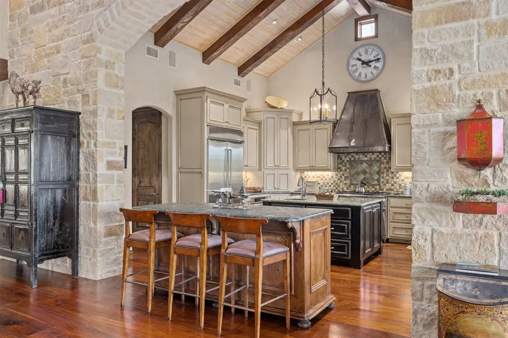 276 Hermosa Road SW Hunt, TX 78024