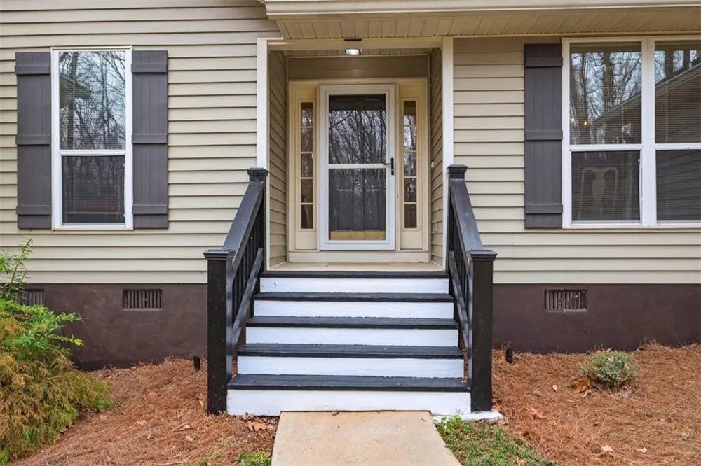 241 Staghorn Trail Nicholson, GA 30565