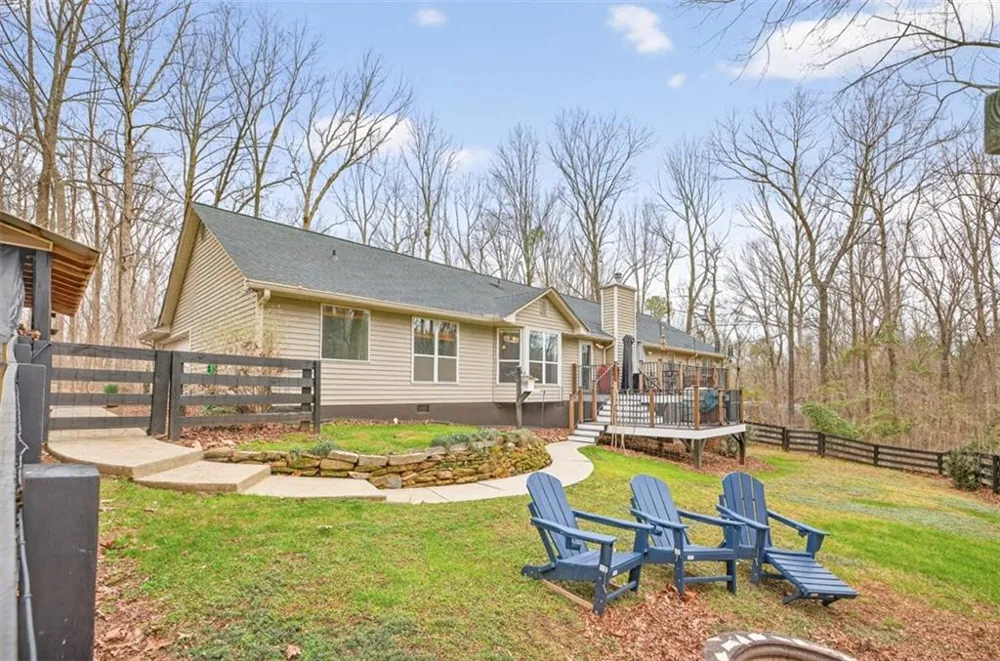 241 Staghorn Trail Nicholson, GA 30565
