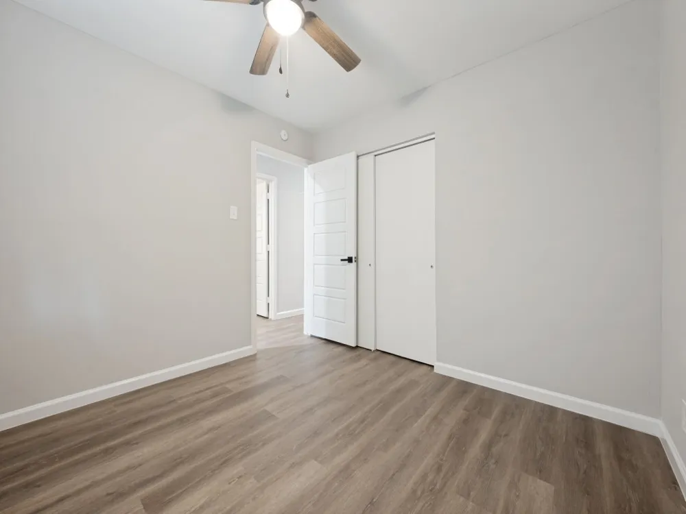 2915 Hollandale Lane Farmers Branch, TX 75234