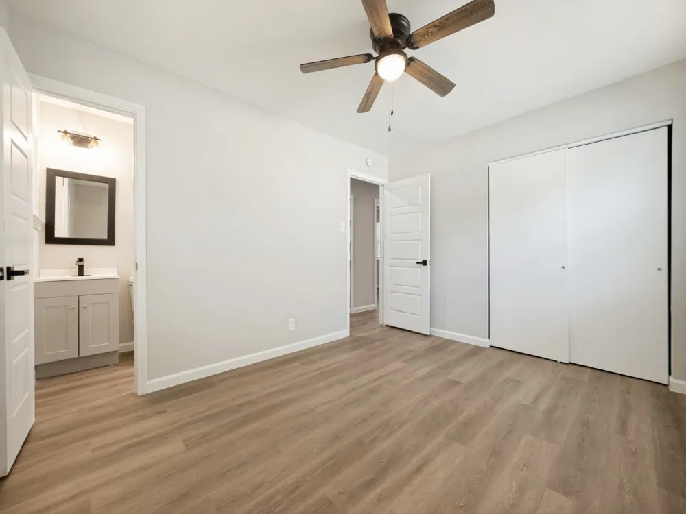 2915 Hollandale Lane Farmers Branch, TX 75234
