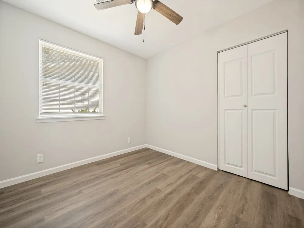2915 Hollandale Lane Farmers Branch, TX 75234