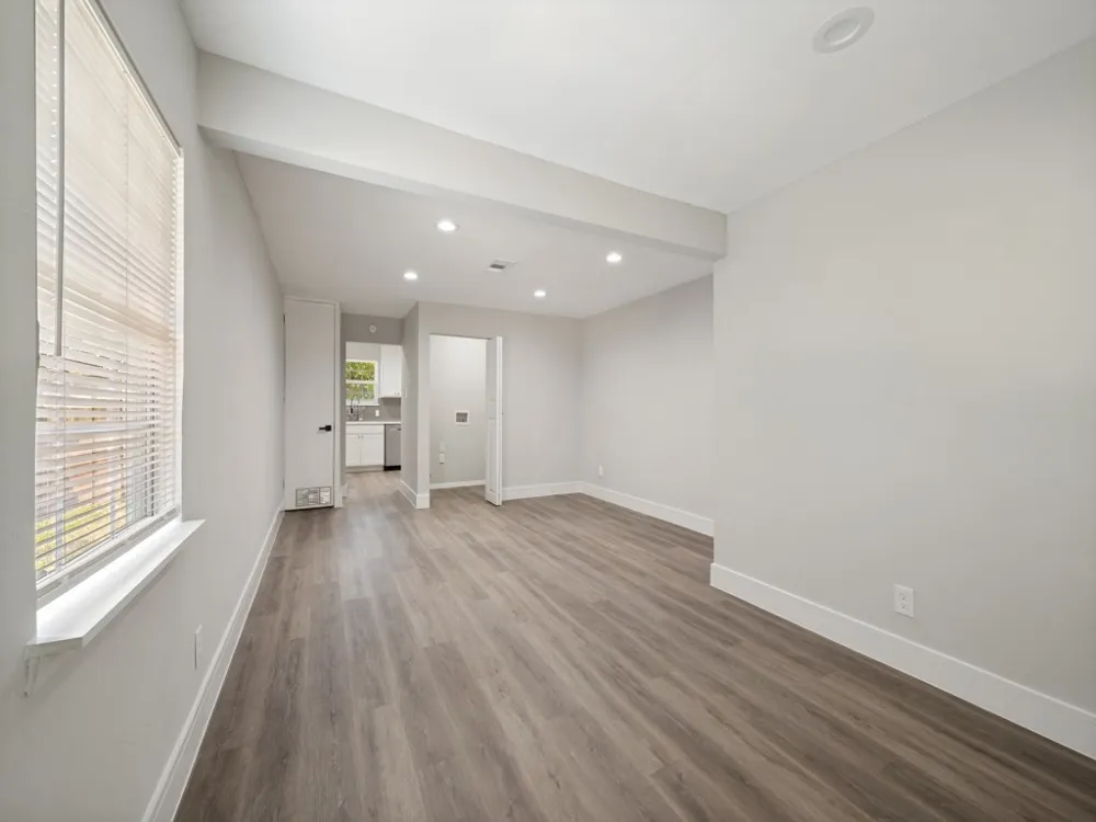 2915 Hollandale Lane Farmers Branch, TX 75234