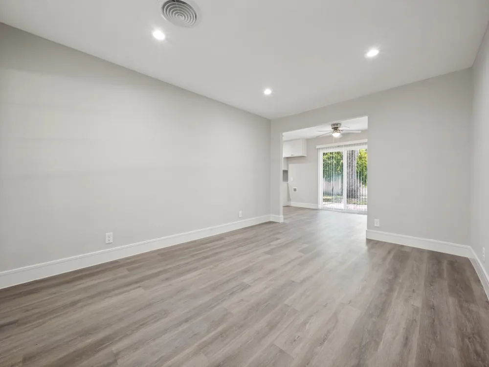 2915 Hollandale Lane Farmers Branch, TX 75234