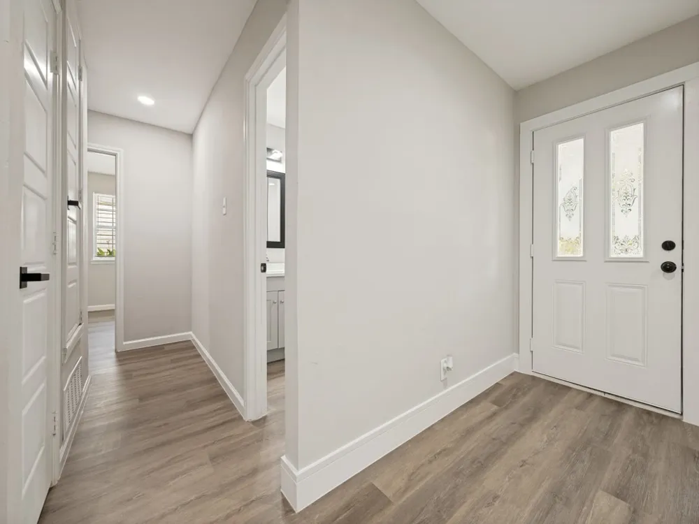 2915 Hollandale Lane Farmers Branch, TX 75234