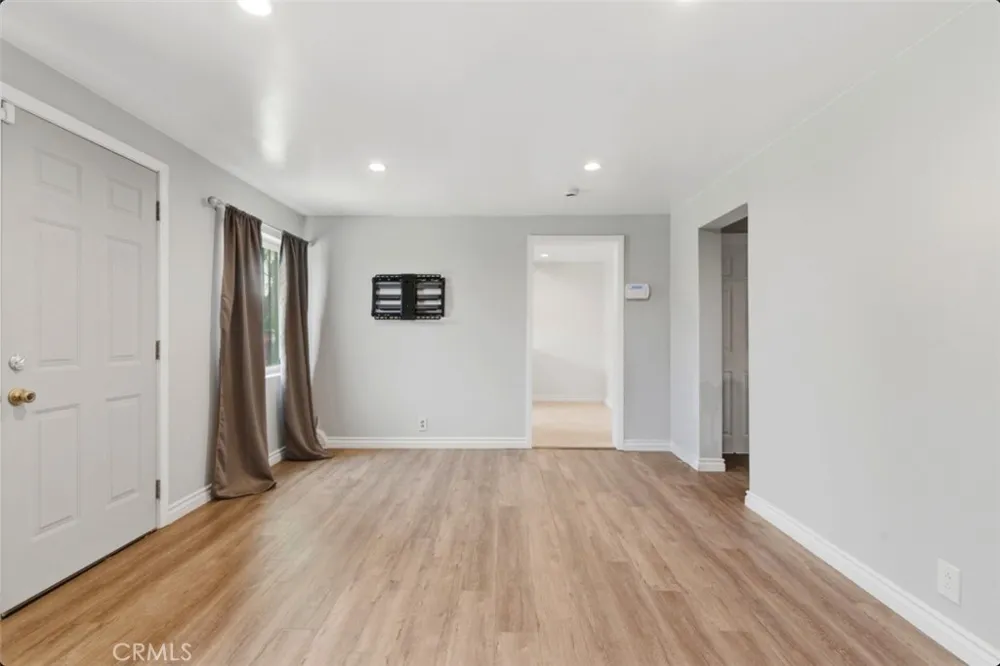 261 S Muscott San Bernardino, CA 92410
