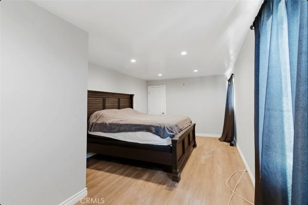 261 S Muscott San Bernardino, CA 92410