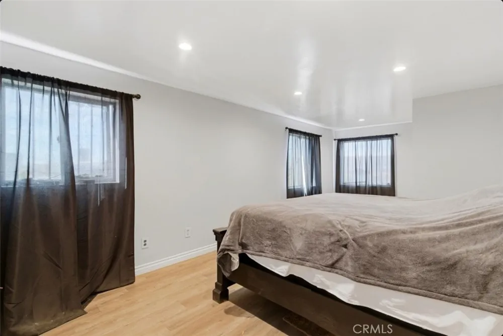 261 S Muscott San Bernardino, CA 92410