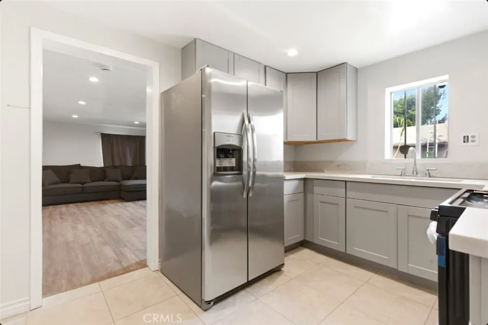 261 S Muscott San Bernardino, CA 92410