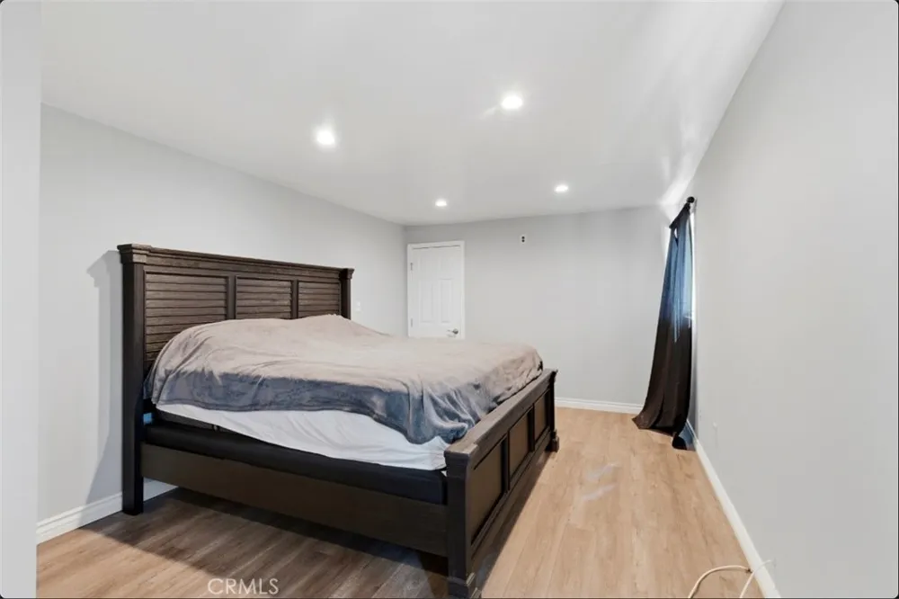 261 S Muscott San Bernardino, CA 92410