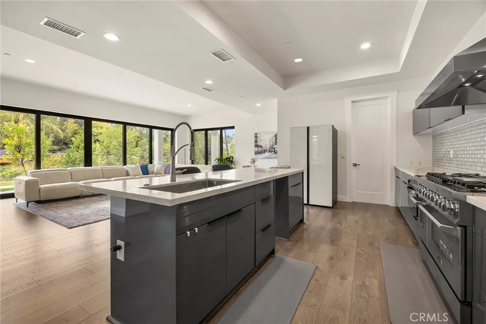 1911 Tumin Road La Habra Heights, CA 90631