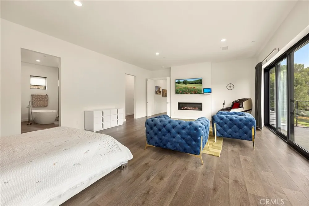 1911 Tumin Road La Habra Heights, CA 90631