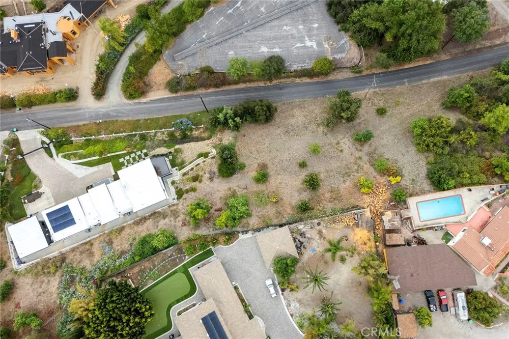 1911 Tumin Road La Habra Heights, CA 90631