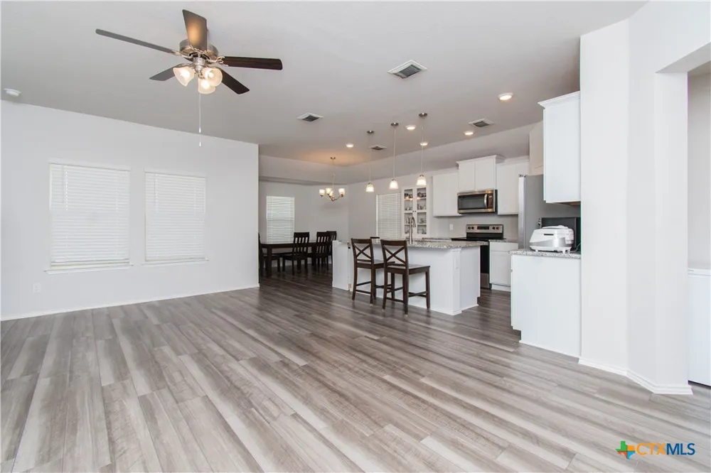 1307 Prospector Trail Harker Heights, TX 76548