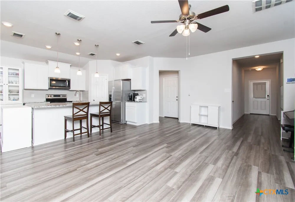 1307 Prospector Trail Harker Heights, TX 76548