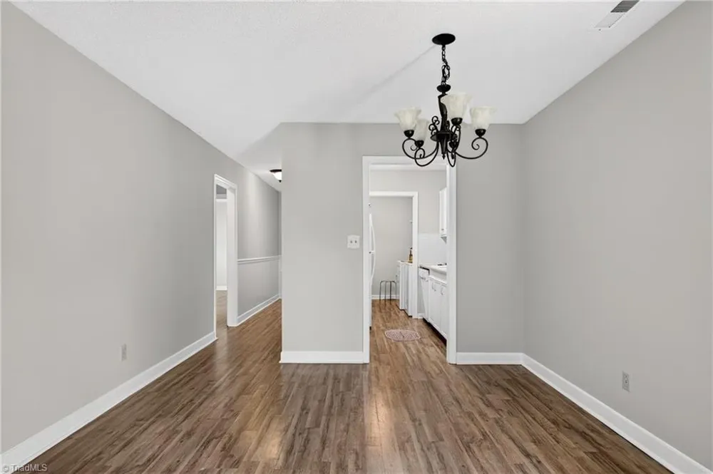 306 Windsor Manor Way #F Kernersville, NC 27284
